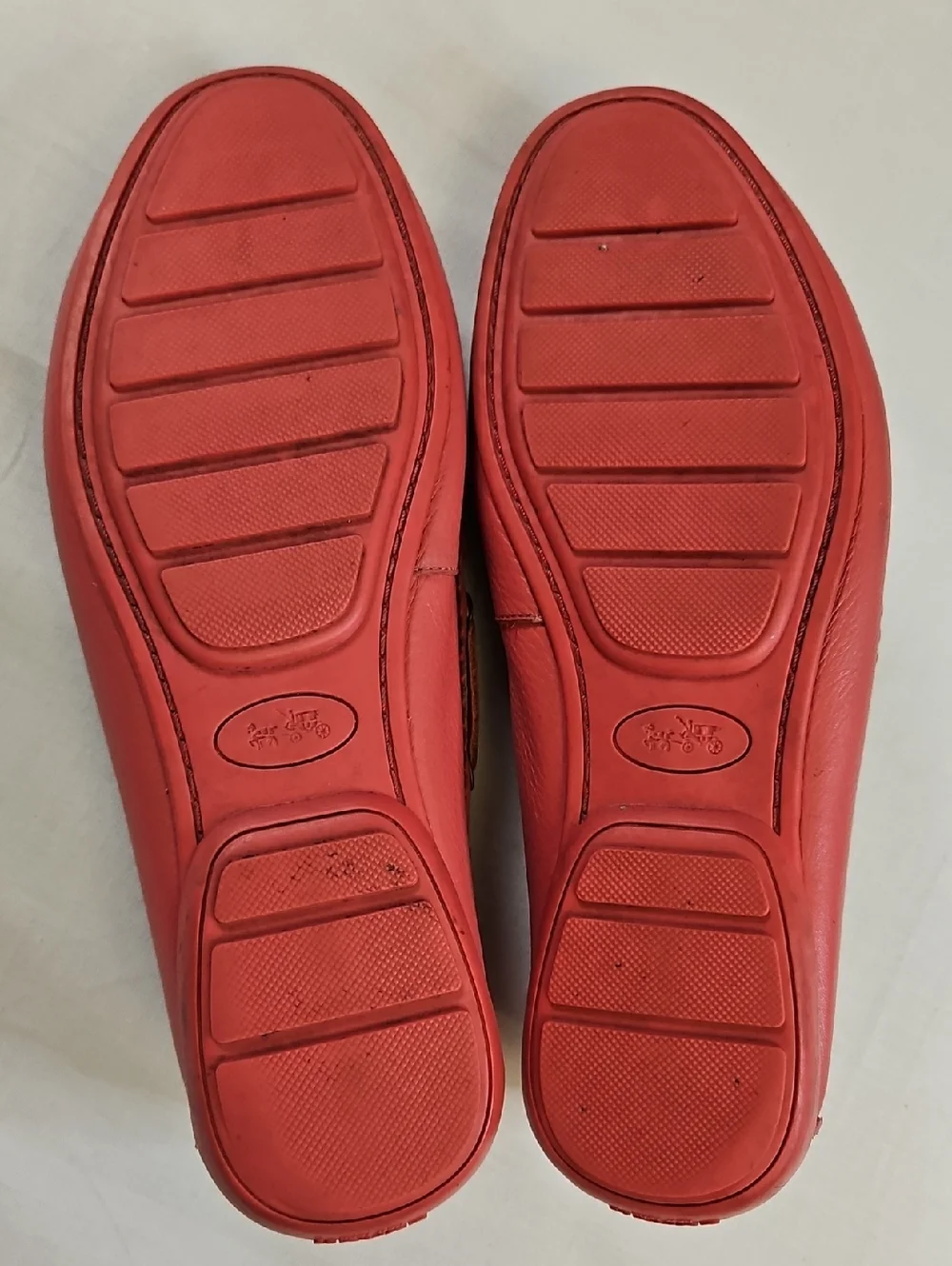 Coach Salmon Pebbled Leather Tassel Loafers, Gold Accents Size ?9